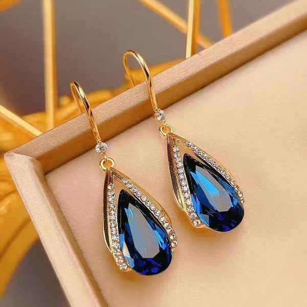 Gabrielle Drop Earrings | Gold-Tone