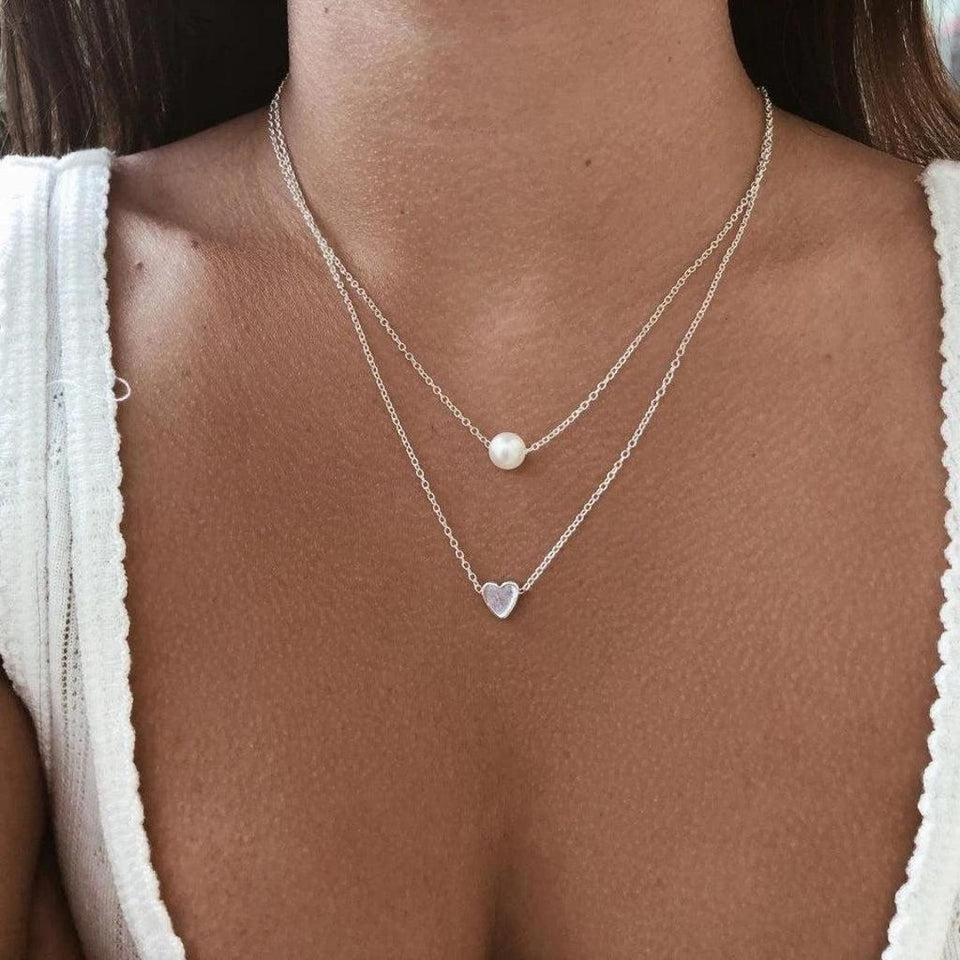 Grace Daisy Heart Necklace | Silver-Tone