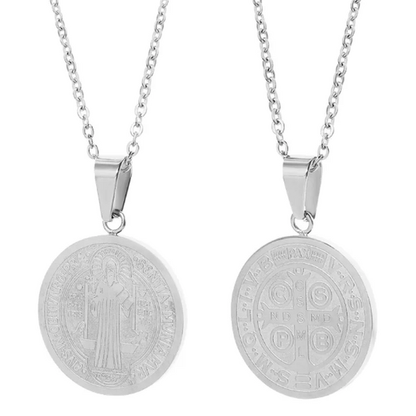 Althea O-Shaped Circle Pendant Necklace - image 3
