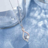 Aurelia Sparkle Clasp Necklace | Silver-Tone