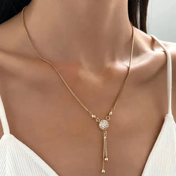 Flora Vintage-Style Gold-Tone Pendant Necklace