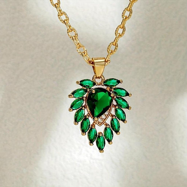 Margaret Green Heart Necklace - image 6
