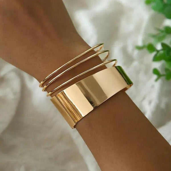 Joanna Classic Retro Gold-Tone Bracelet