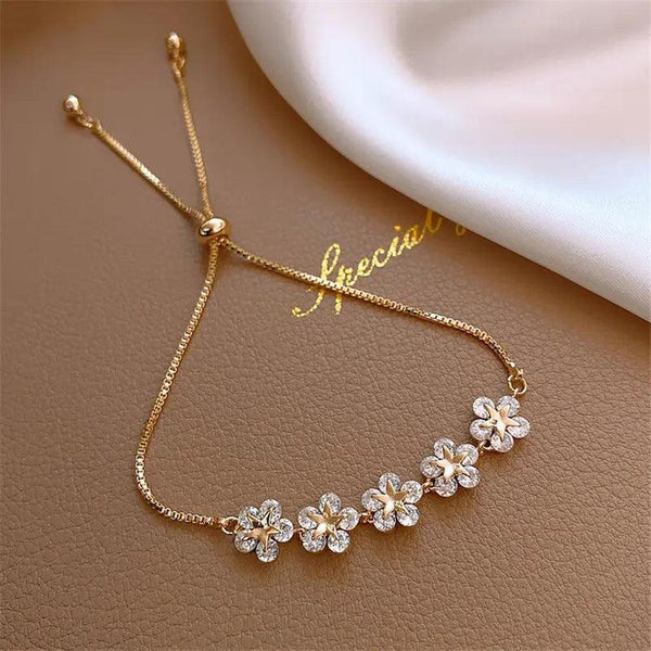Clarissa Daisy Sparkle Bracelet | Gold-Tone — image 2