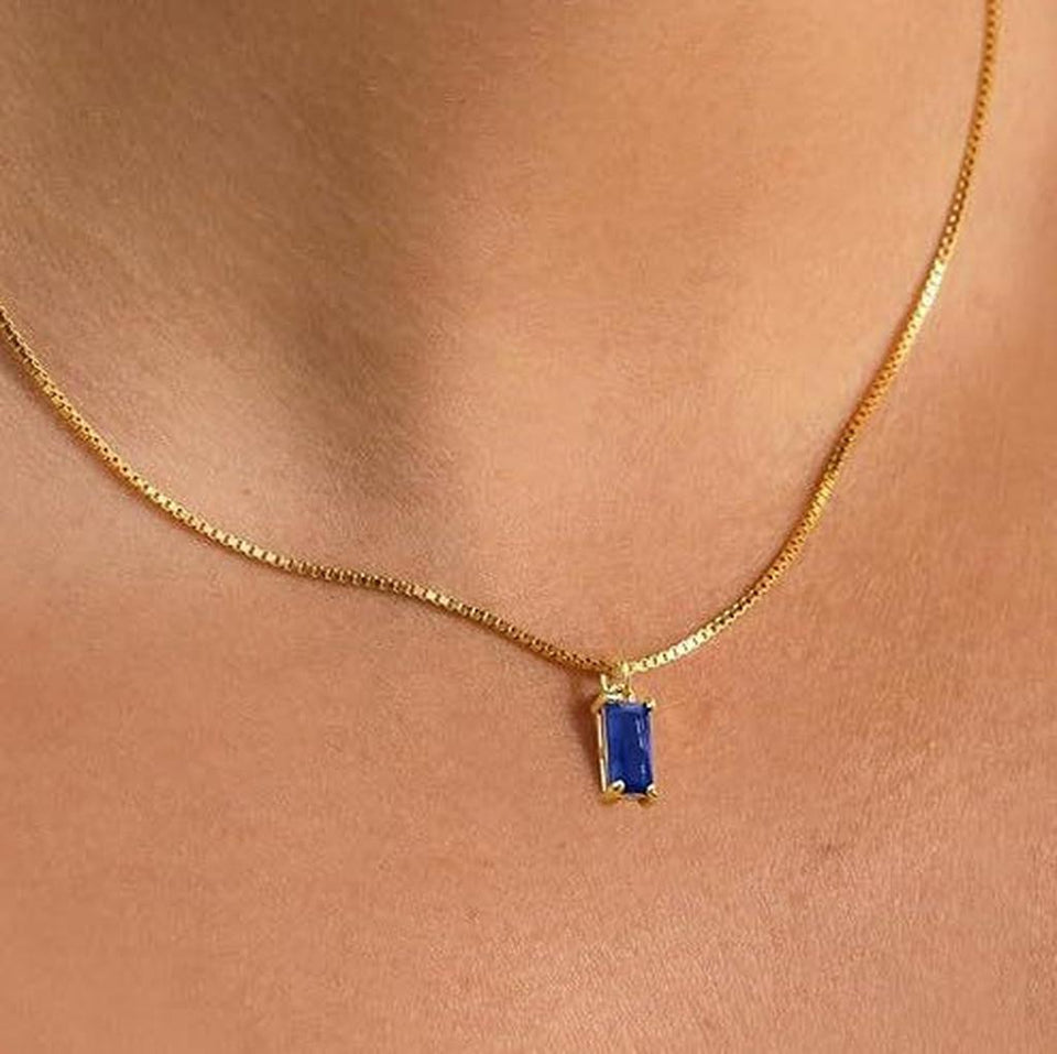 Agnes Minimal Blue Pendant Necklace | Silver-Tone