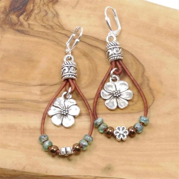 Vivian Retro Flower Earrings - image 1