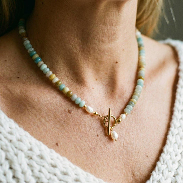 Georgina Retro Gold-Tone Accent Necklace — image 2