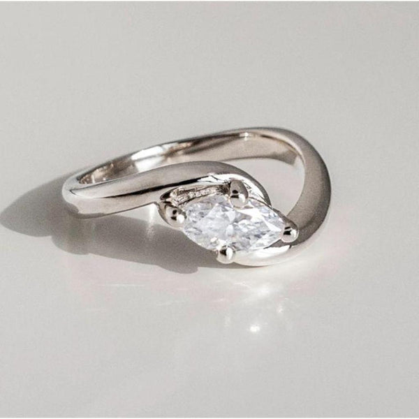 Hope Wavy Retro Sparkle Ring | Silver-Tone