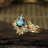 Pamela Retro Green Flower-Shaped Stone Ring - image 1