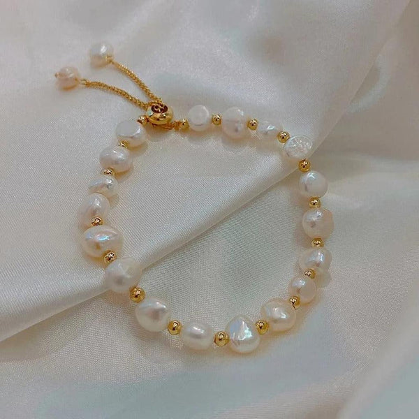 Ella Retro White Pearl-Look Bracelet with Gold-Tone Accents