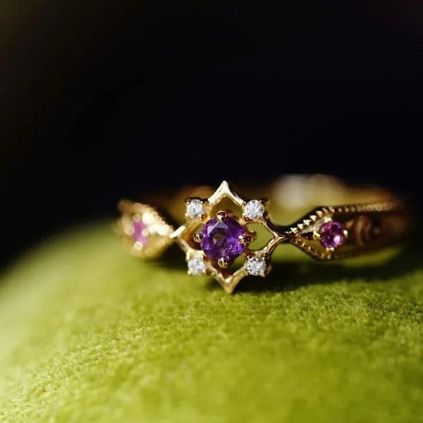 Norah Adjustable Retro Geometric Purple Ring | Gold-Tone