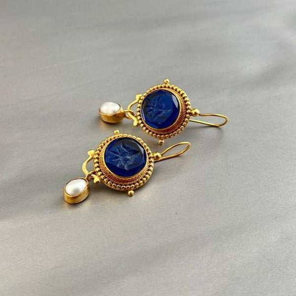 Magnolia Vintage-Style Blue Pearl-Look Earrings | Gold-Tone