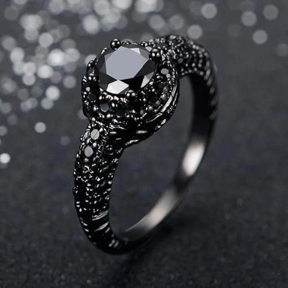 Fiona Vintage-Style Black Stone Ring - image 1