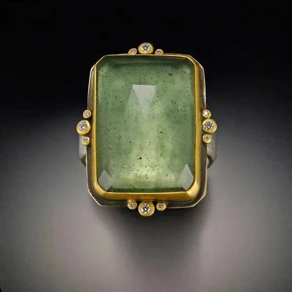 Stella Vintage-Style Green Ring | Gold-Tone