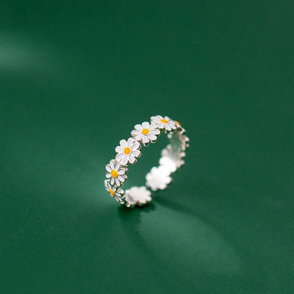 May Daisy Ring | Silver-Tone