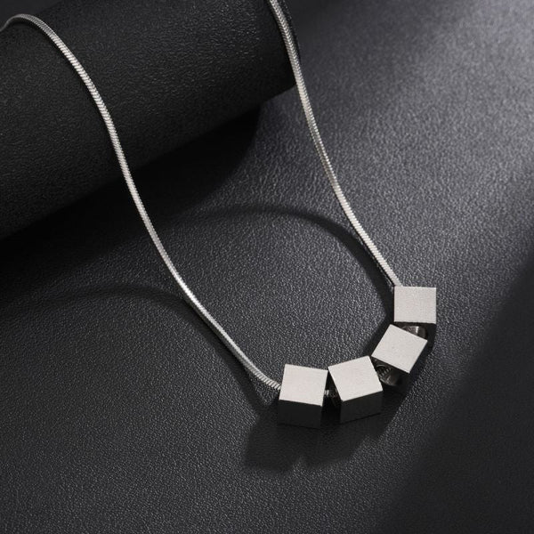 Arthur Cube Link Necklace | Silver-Tone