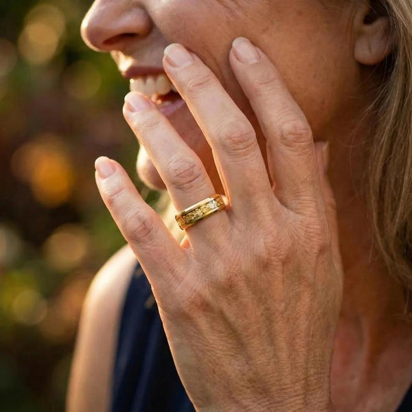 Owen Textured Inlay Band Ring | Gold-Tone — image 9