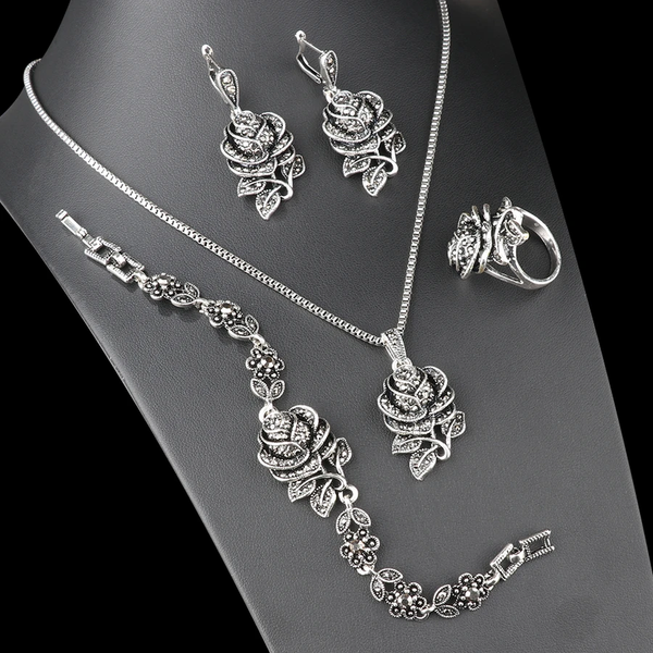 Natalia Sparkle Jewelry Set | Silver-Tone