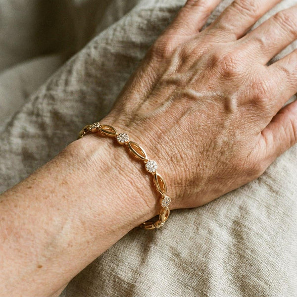 Lillian Classic Bracelet | Gold-Tone — image 2