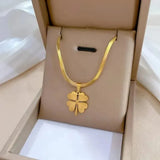 Cecilia Clover Necklace | Gold-Tone