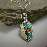 Veronica Vintage-Style Silver-Tone Green Leaf Necklace