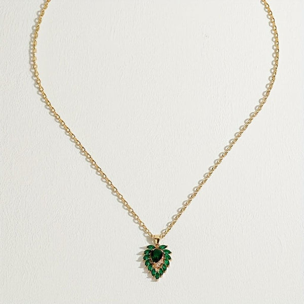 Margaret Green Heart Necklace - image 3