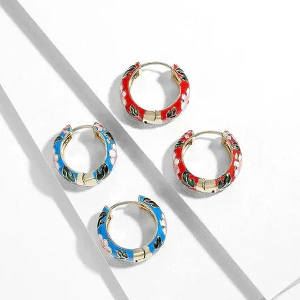 Matilda Black Flower Earrings - image 4