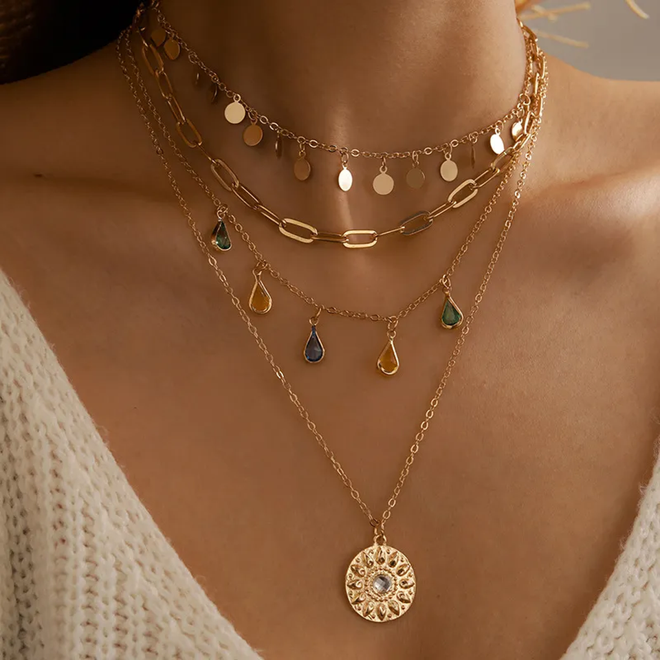 Selina Retro Sun Necklace | Gold-Tone