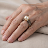 Regina Retro Gold-Tone Pearl-Look Ring — image 4