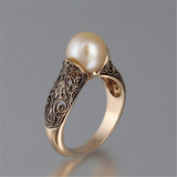 Regina Retro Gold-Tone Pearl-Look Ring