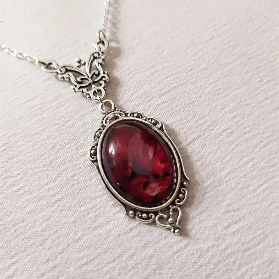 Wilhelmina Retro Red Pendant Necklace | Silver-Tone