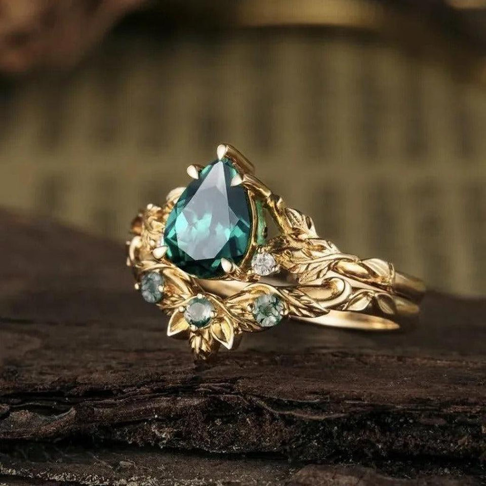 Pamela Retro Green Flower-Shaped Stone Ring - image 1