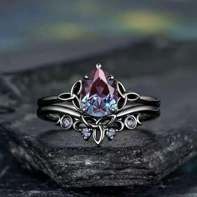 Louise Purple Accent Ring | Silver-Tone