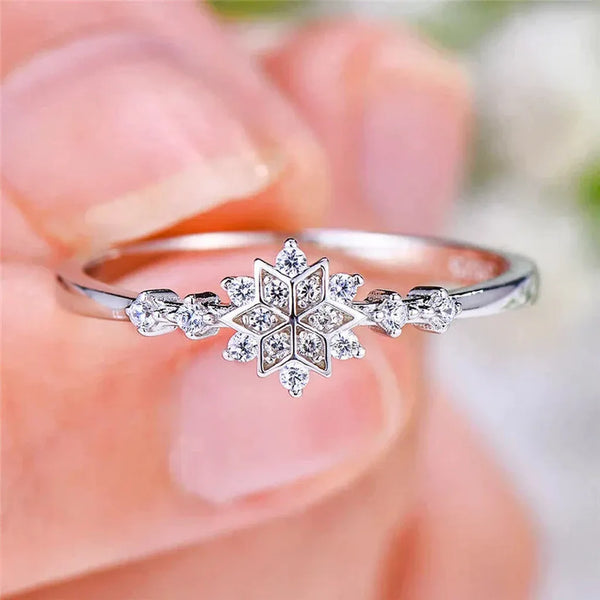 Joan Snowflake Ring | Silver-Tone