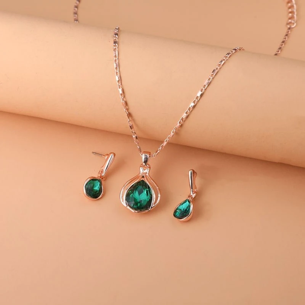 Wilhelmina Green Necklace and Earrings Set | Gold-Tone