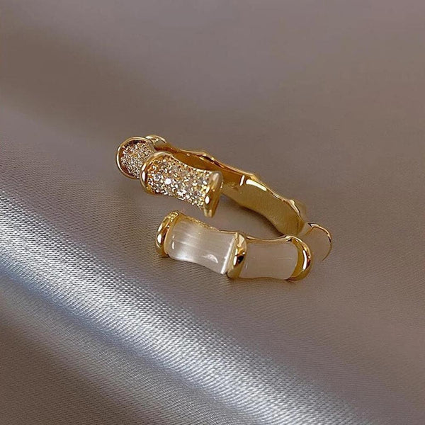 Naomi Adjustable Open White Opal-Look Ring | Gold-Tone