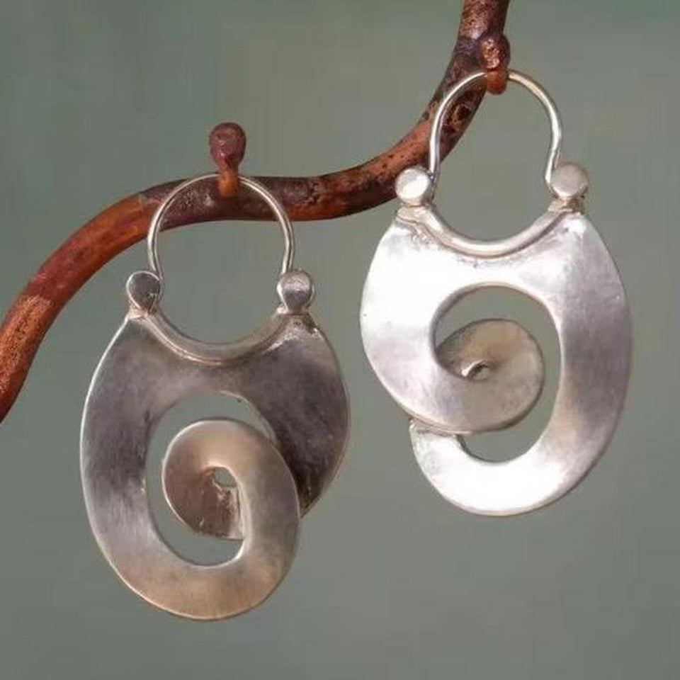 Isabel Vintage-Style Spiral Earrings | Silver-Tone