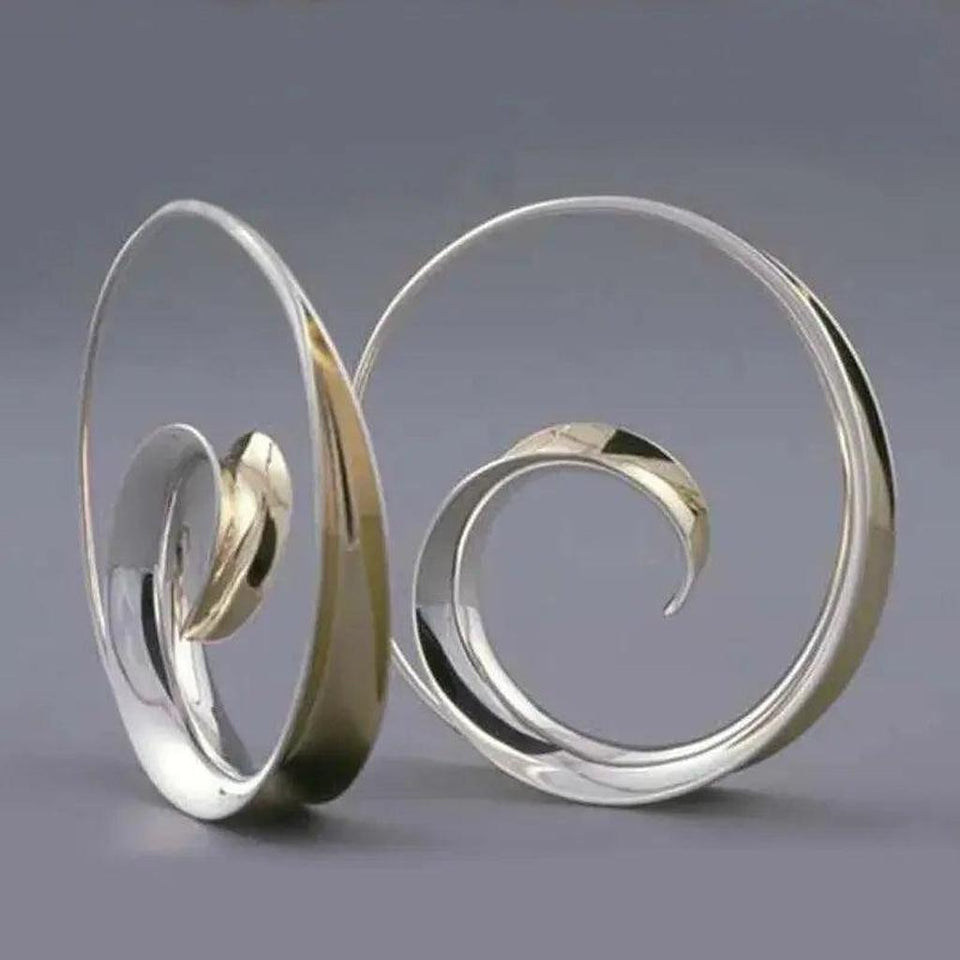 Bettina Vintage-Style Wave Earrings - image 1